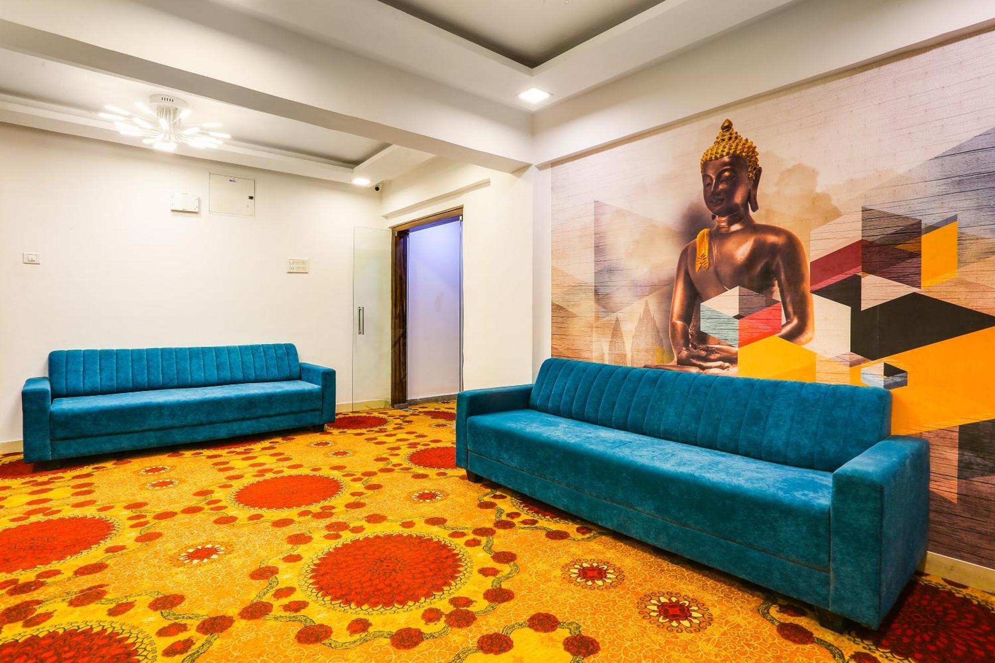 Capital O Arsh Executive Inn 뭄바이 외부 사진